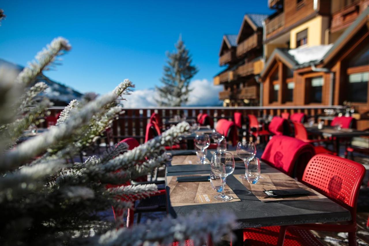 Hotel Lac Bleu 1650 Saint-François-Longchamp Dış mekan fotoğraf